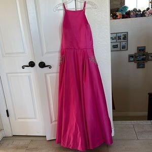Beautiful Barbie Pink Prom Dress with pockets!